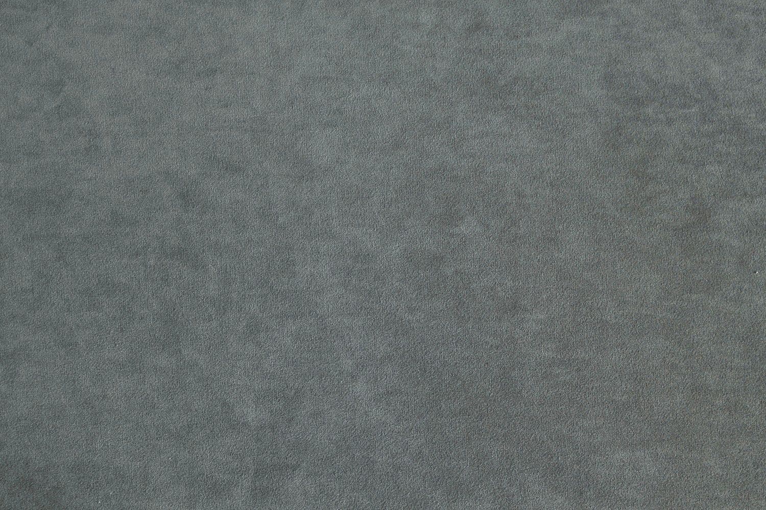 Nessi Sapphire