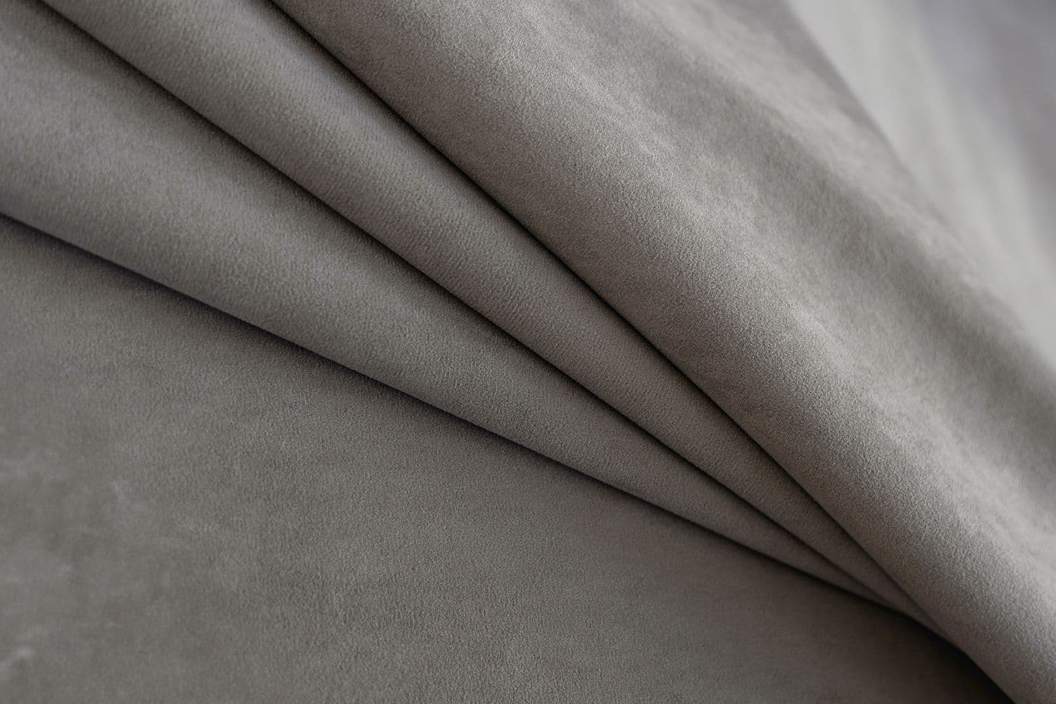 1011 Taupe